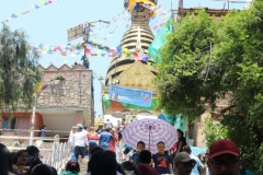 Aufstieg zur Tempelanlage Swayambhunath