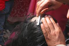 Erster Haarschnitt - Chudakarana - Kopfrasur