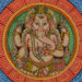Handgemalter Thankga mit Ganesha Gottheit in der Mitte.