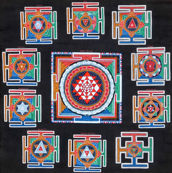Thangka mit 11 unterschiedlichen Yantras auf schwarzem Hintergrund