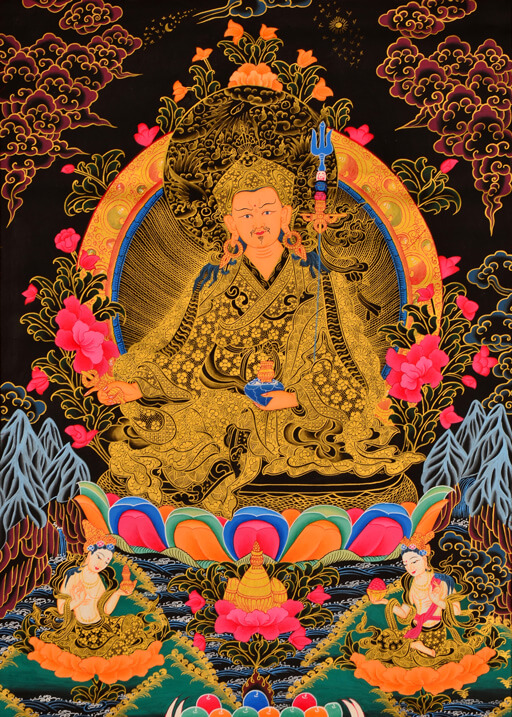 Thangka Padmasambhava mit Goldfarben und schwarzer Hintergrund